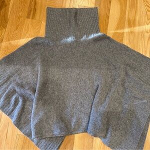 Eileen Fisher Gray Ribbed Turtleneck Poncho